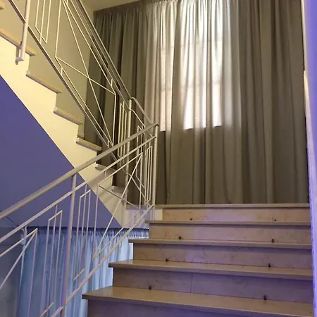 Ancora Hotel 2*