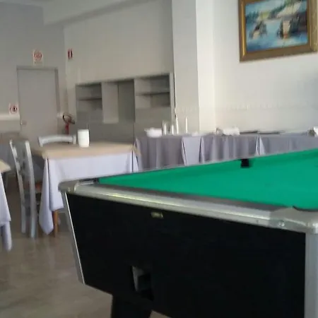 Ancora Hotel 2*