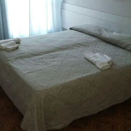 Ancora Hotel 2*