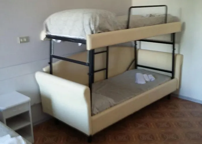 Ancora 2*