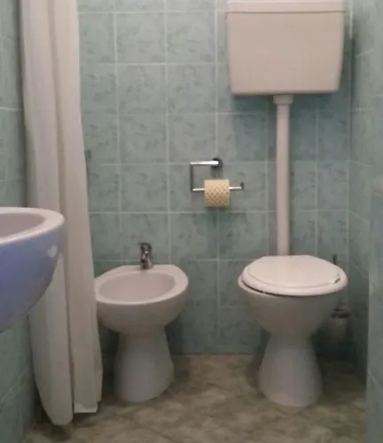 Ancora 2* تْشيزيناتيكو